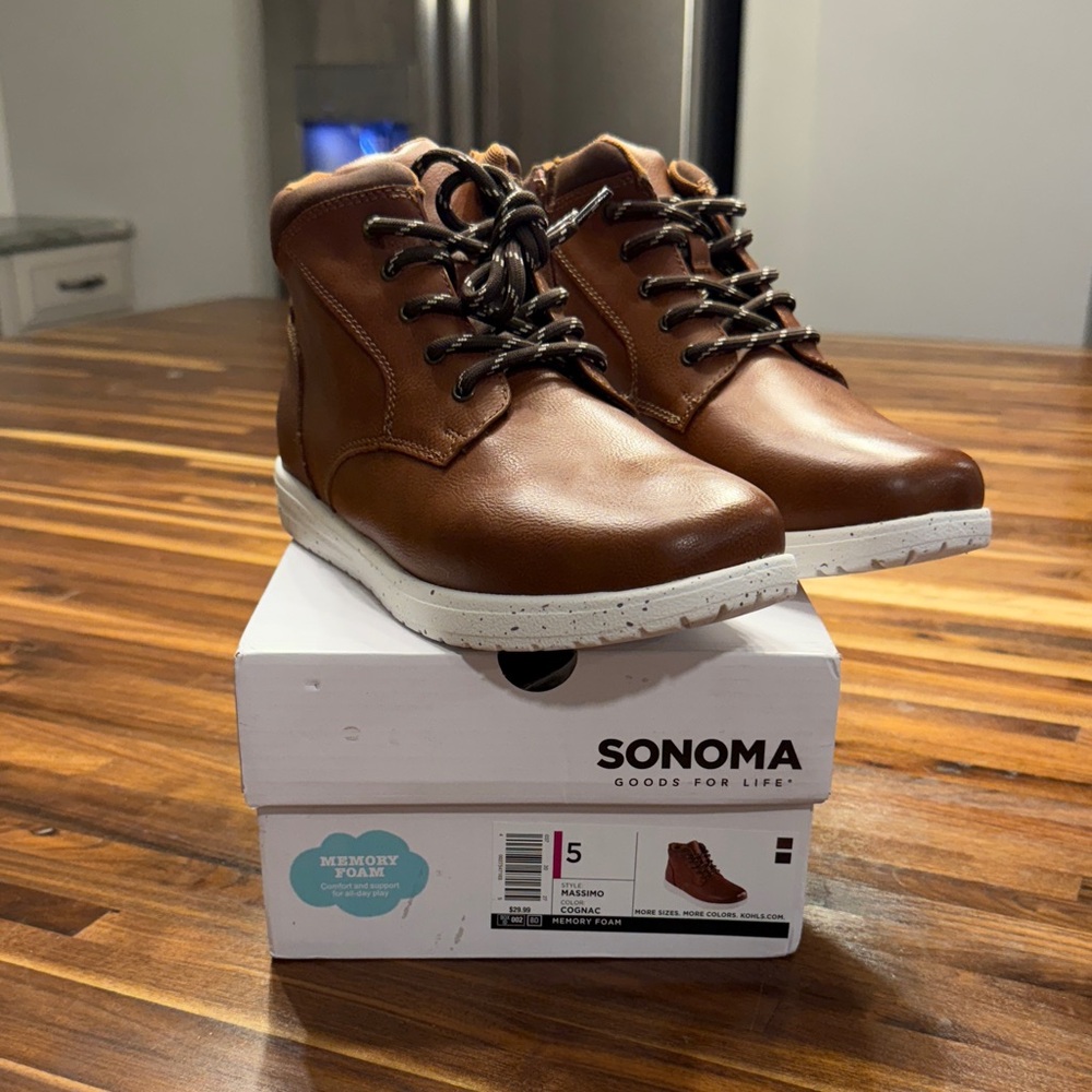 Sonoma Boys Tan Chukka Boots